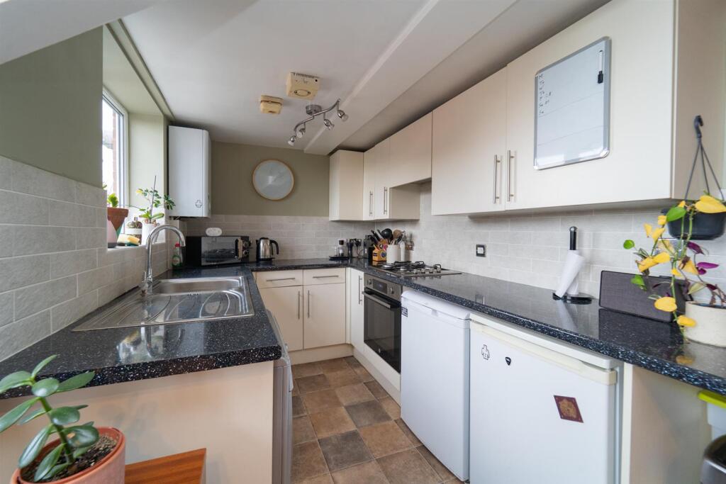 Fairway House, Maitland Avenue, Chorlton photo 3