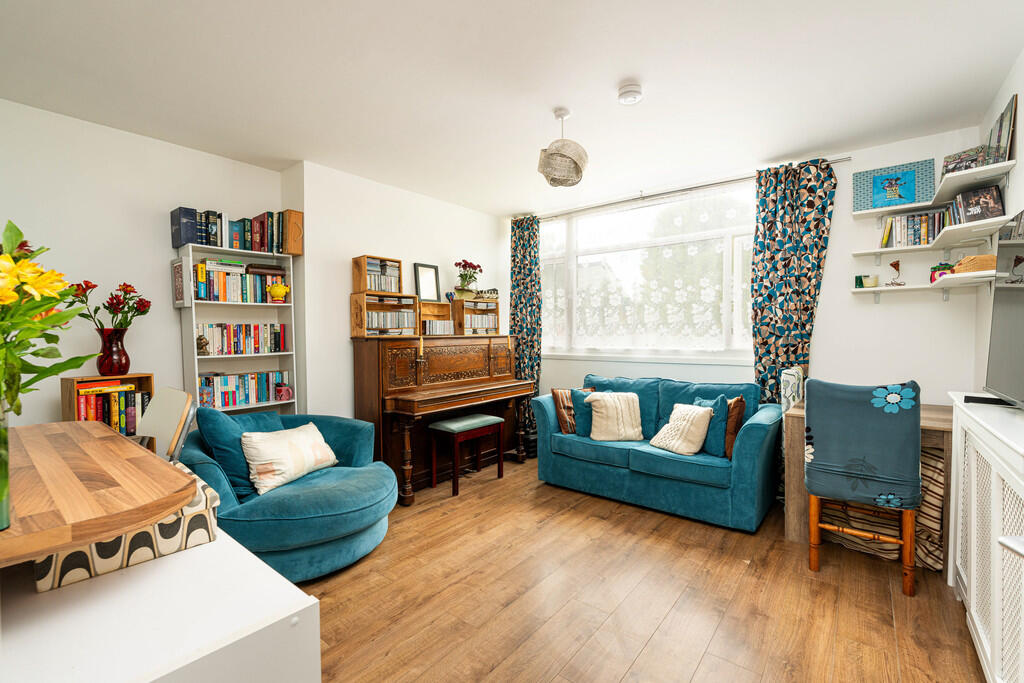 Apartment in London, Denmark Hill, Dulwich Village - View 2