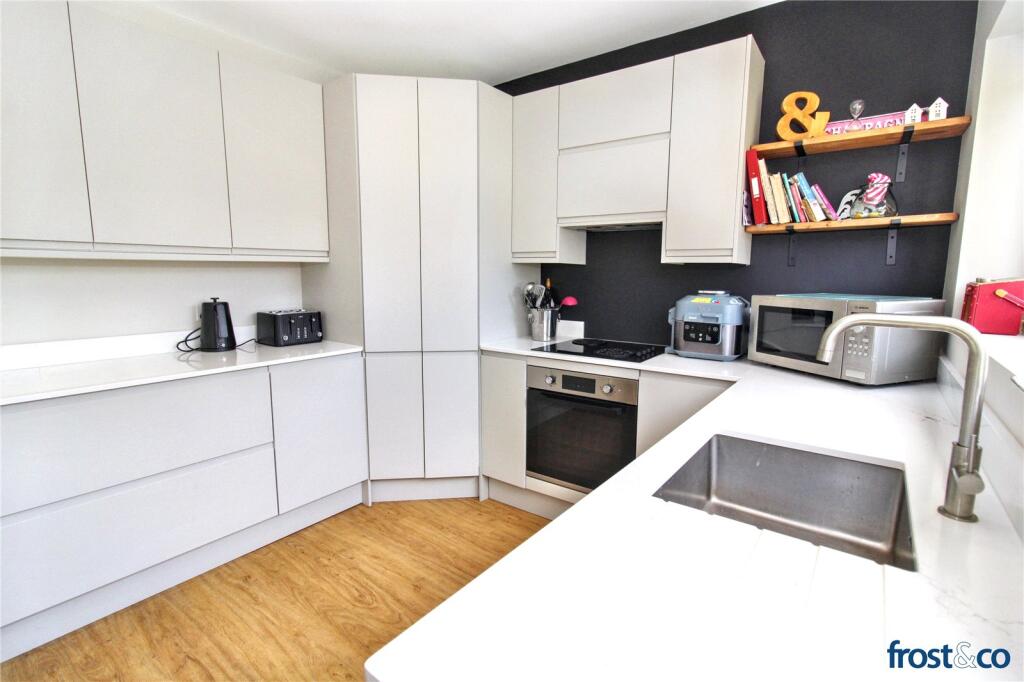 House in Poole - View 4