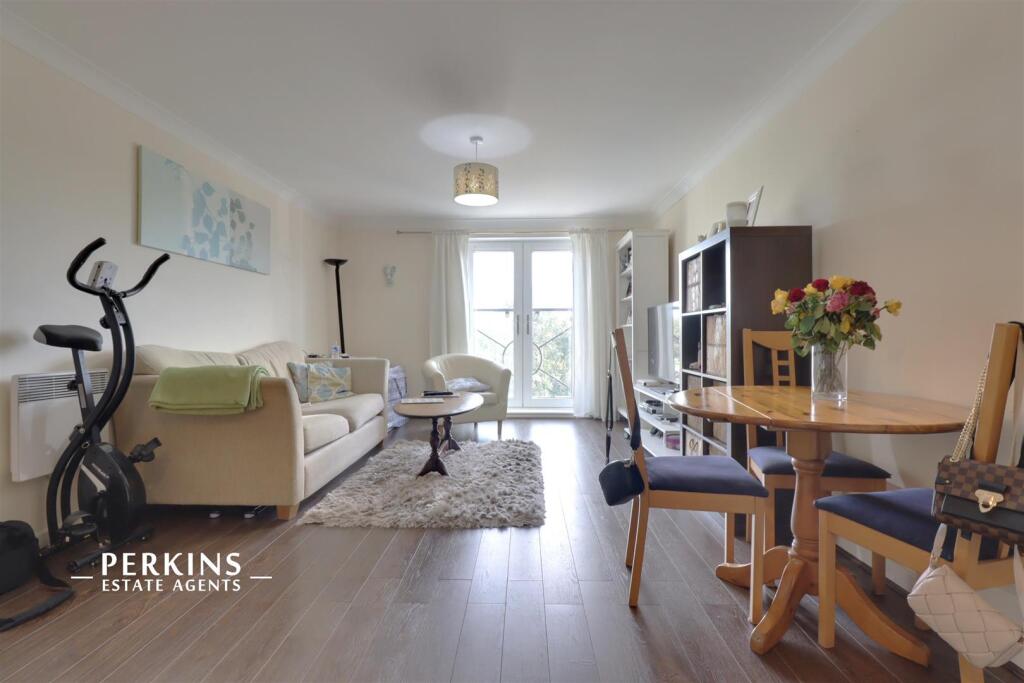 Main image of property: Greenford, UB6