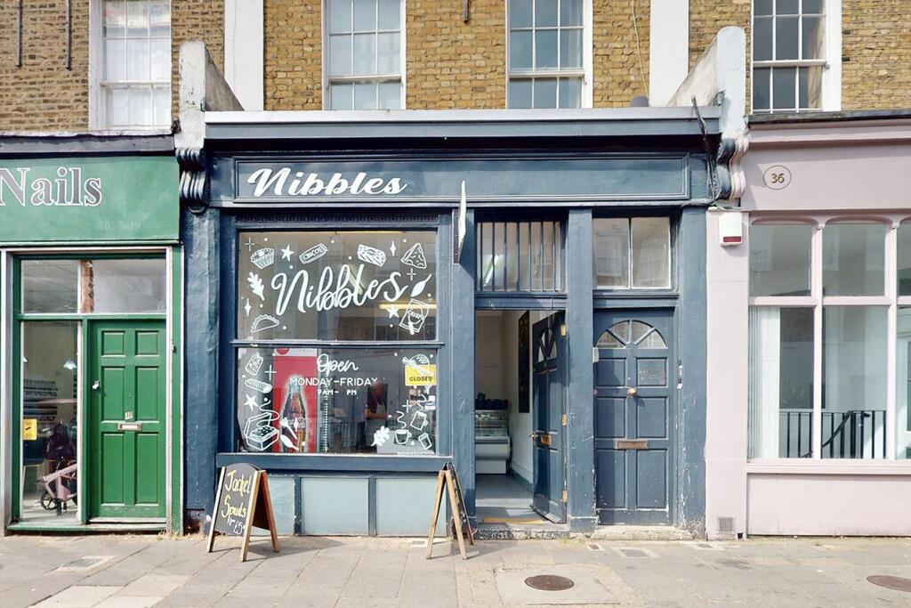Main image of property: Nibbles, 38 St. Peter's Street, London
