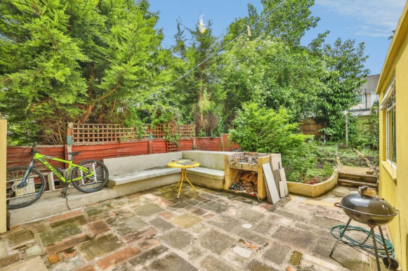 Property photo 11