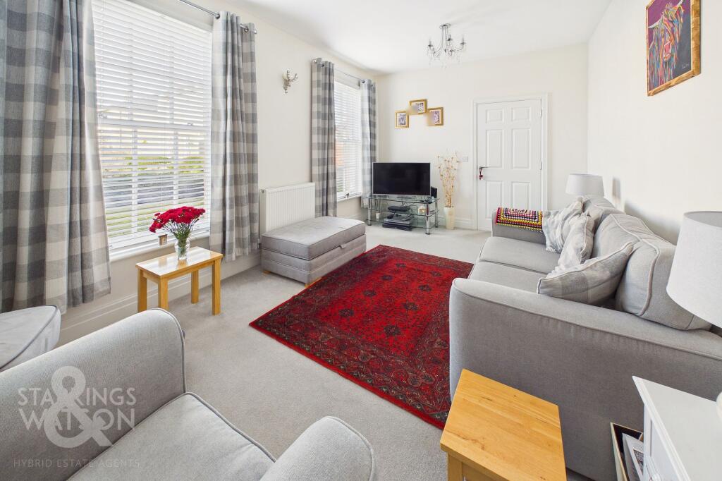 Main image of property: Oak Avenue, Loddon, Norwich