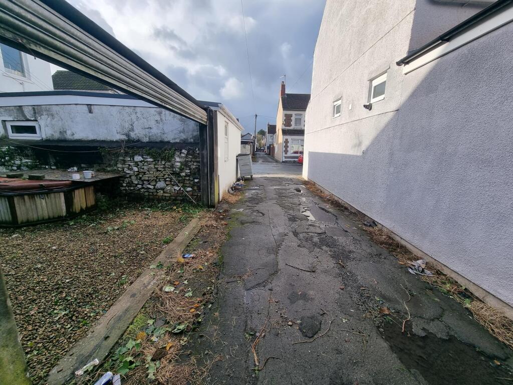 Property photo 11
