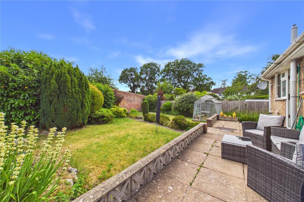 Kirkwood Crescent, Burghfield Common, Reading, Berkshire, RG7 - View 4