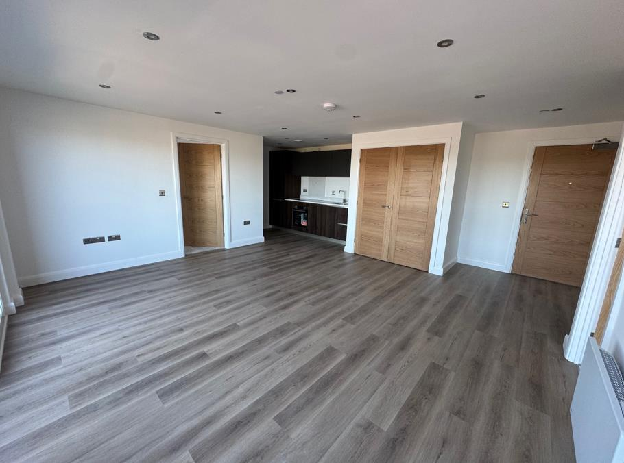 Apartment in Leeds, West Yorkshire - View 2