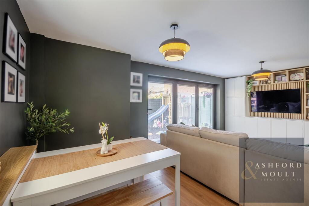 House in Nottingham - View 4