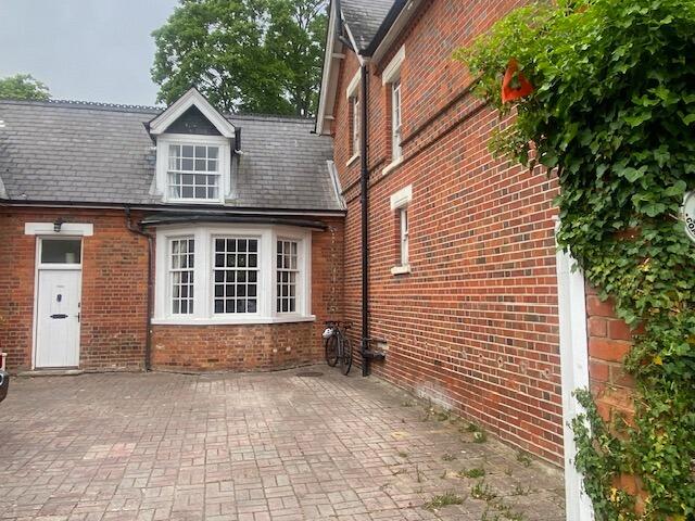 Main image of property: St. Peters Avenue, Caversham, Reading, Berkshire, RG4 7DH