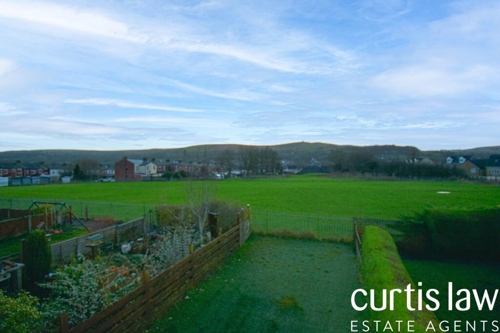 Wordsworth Gardens, Darwen, BB3 photo 3