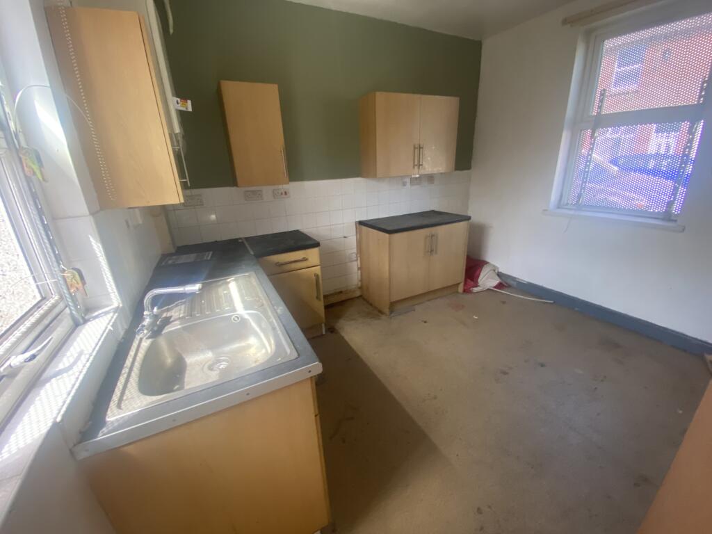 House in Rotherham, South Yorkshire - View 3