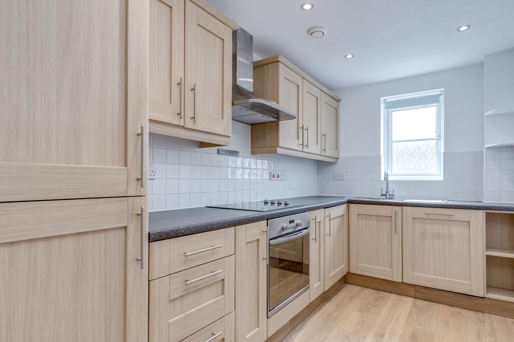 Meadow View, Orrell, WN5 photo 3