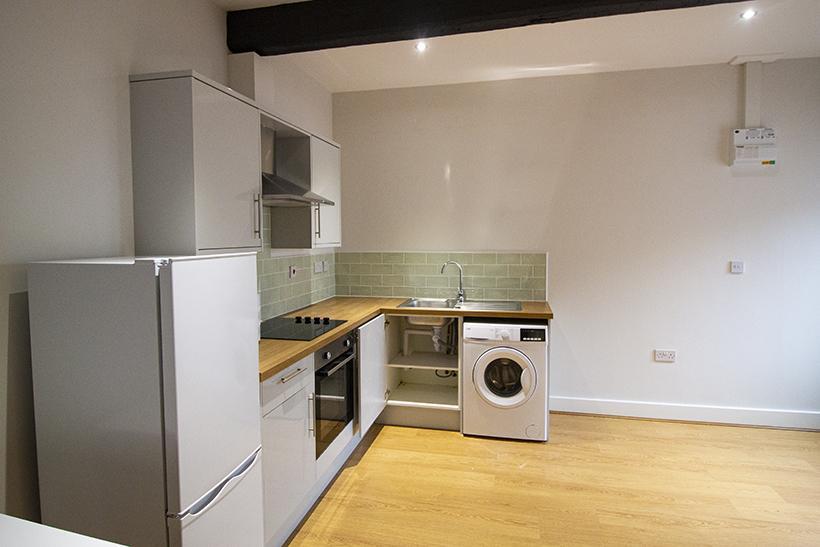 Main image of property: 142a, Mansfield Road, Flat 3, NOTTINGHAM NG1 3HW