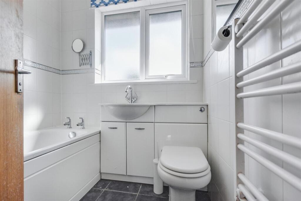 House in Nottingham, Toton - View 6