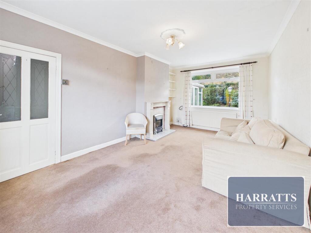 Sandringham Road, Bredbury, Stockport photo 3