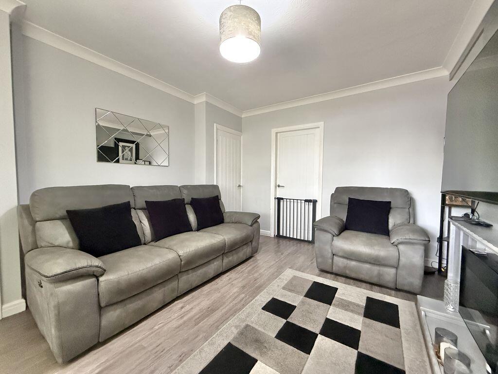 Carshalton Road, Kingstanding Birmingham B44 0TG photo 4