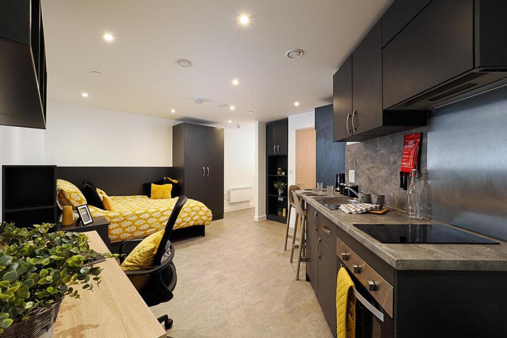 Main image of property: St. Peters Street, Canterbury, Kent, CT1