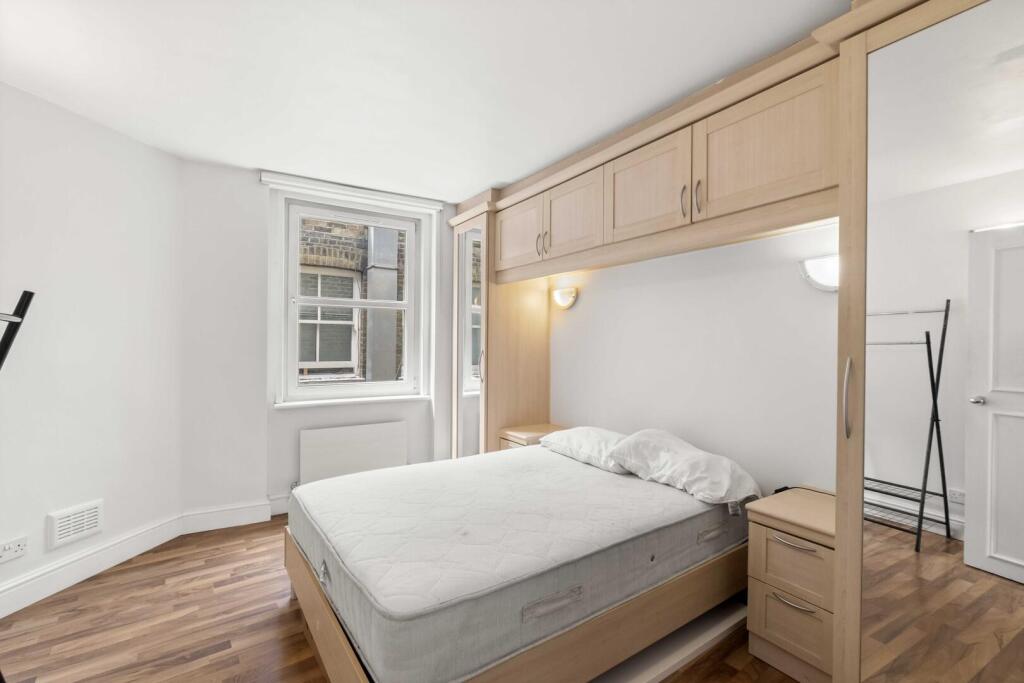 Apartment in London - View 4