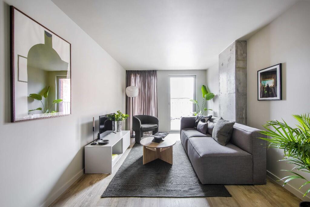 Main image of property: Apt.48, 2 Addington Street, Manchester, Greater Manchester, M4
