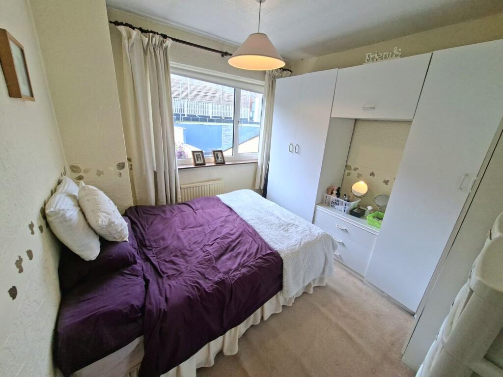 Smithy Moor Avenue, Stocksbridge, S36 photo 3