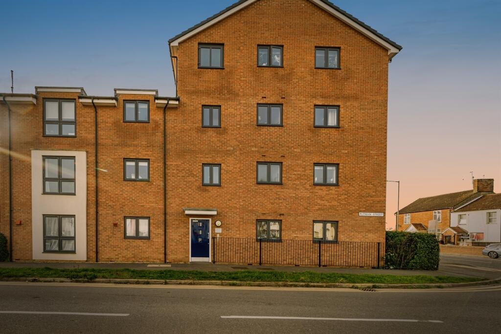 Main image of property: Putman Street, Aylesbury