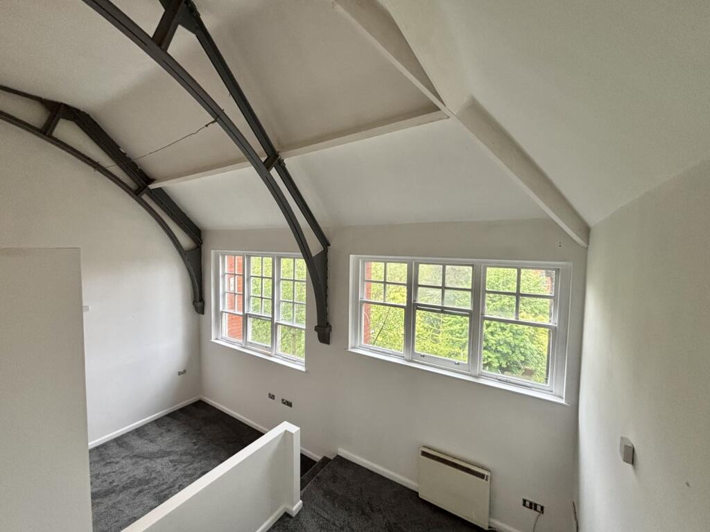 Apartment in Manchester, City Centre - View 3