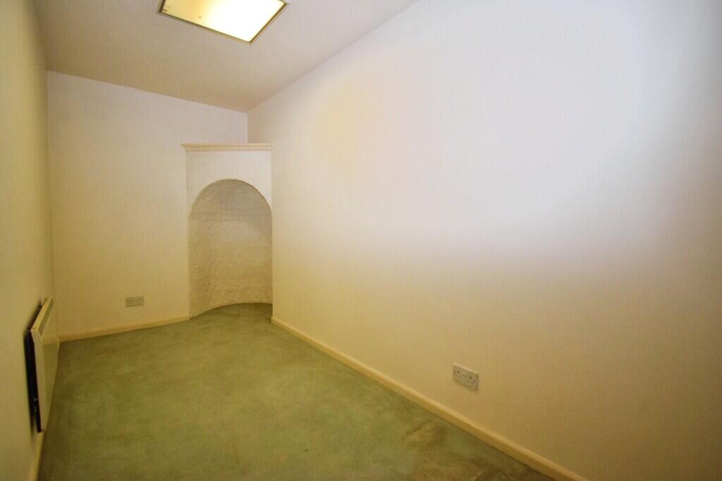 Apartment in Norton, Norton Barracks - More