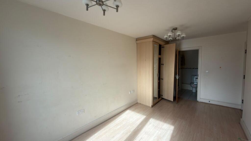 Apartment in London, Thornton Heath - View 4