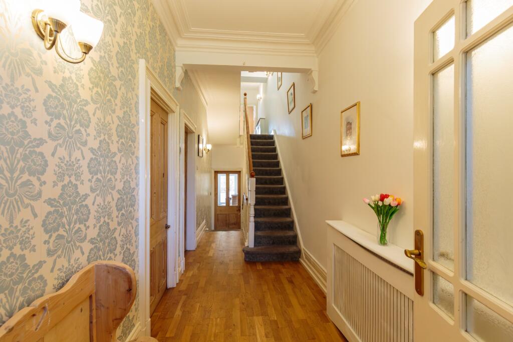Main image of property: St Annes Road East, Lytham Saint Annes, FY8