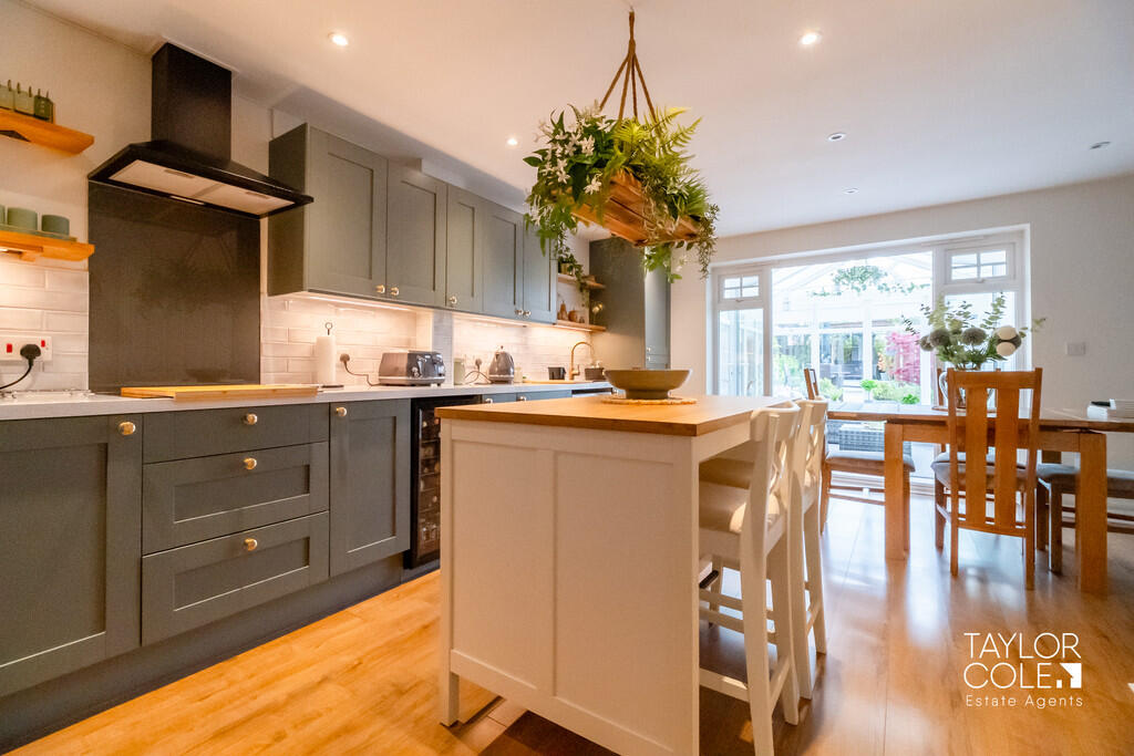 Barlow Avenue, Tamworth - View 4