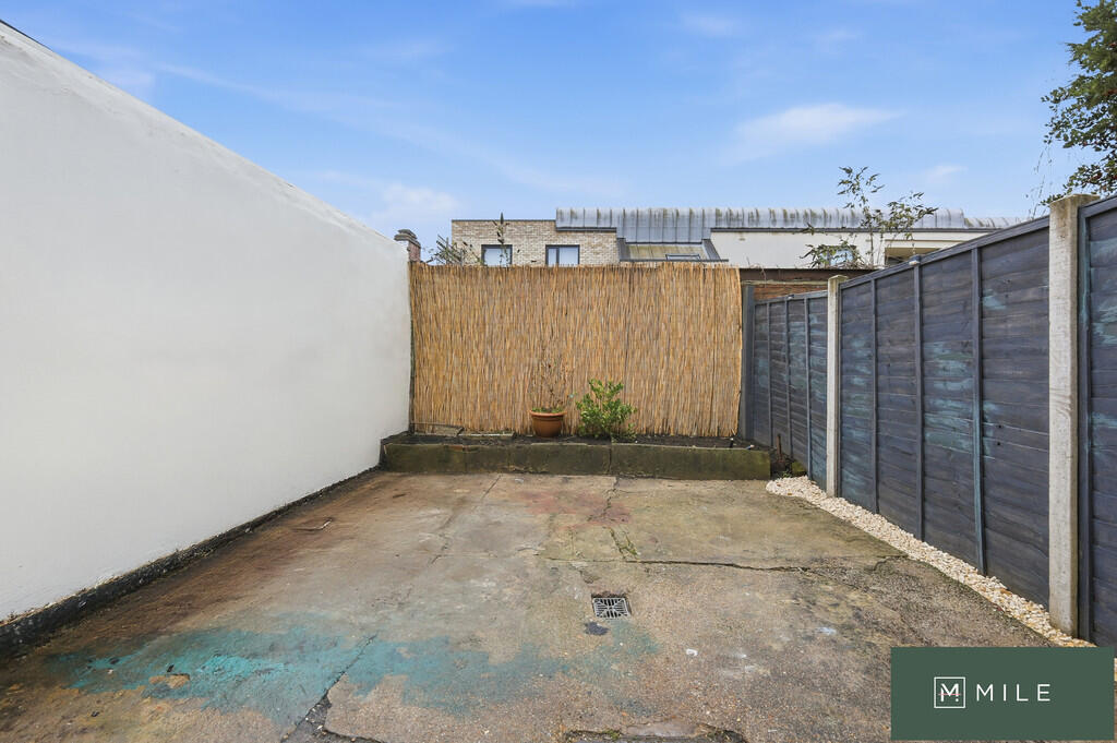 Rucklidge Avenue, London NW10 photo 3