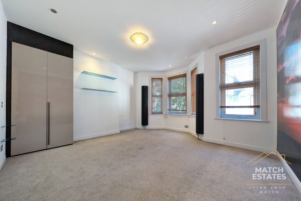House in Folkestone, Lynwood - View 5