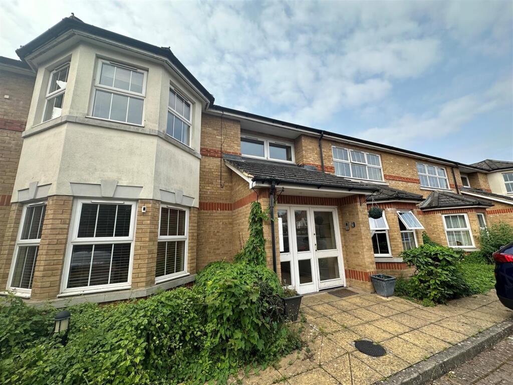Main image of property: Diamond Road, Watford