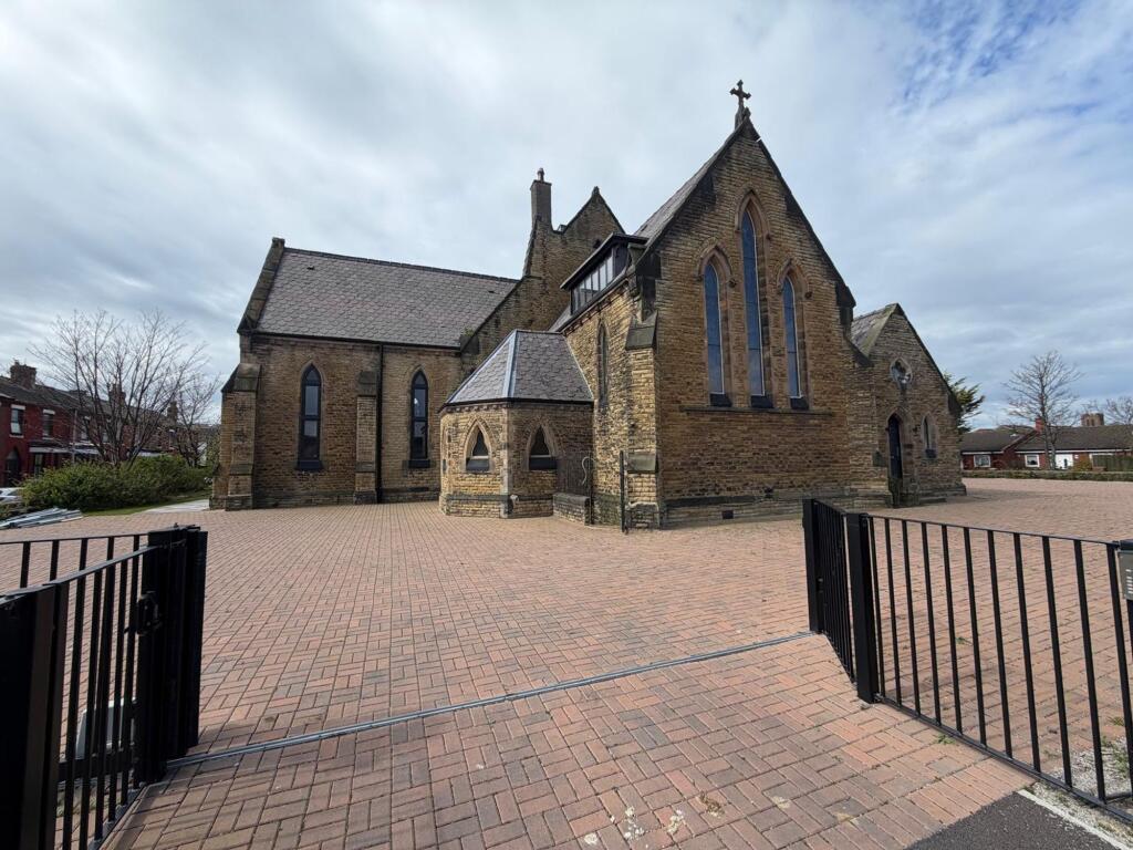 Main image of property: St. Johns Place, Waterloo, L22