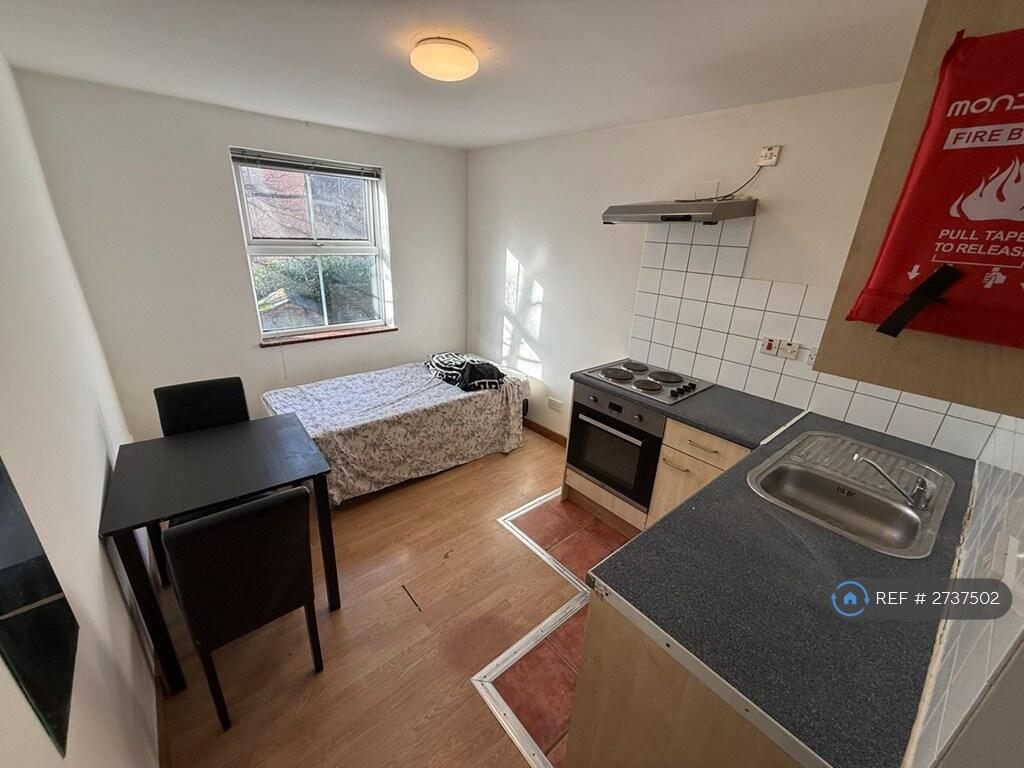 Main image of property: Crayford Road, London, N7