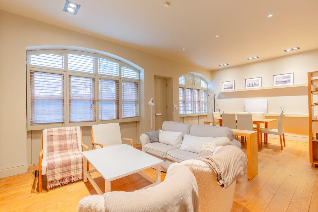 4 bedroom terraced house for rent