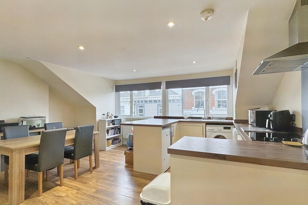 Main image of property: Bank Street, Ashford