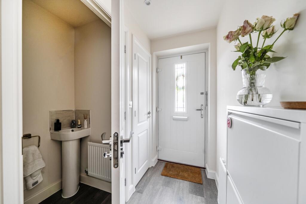 House in Doncaster - View 4