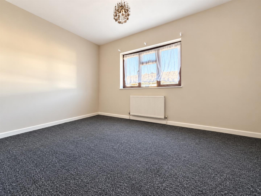 House in Portsmouth - View 5