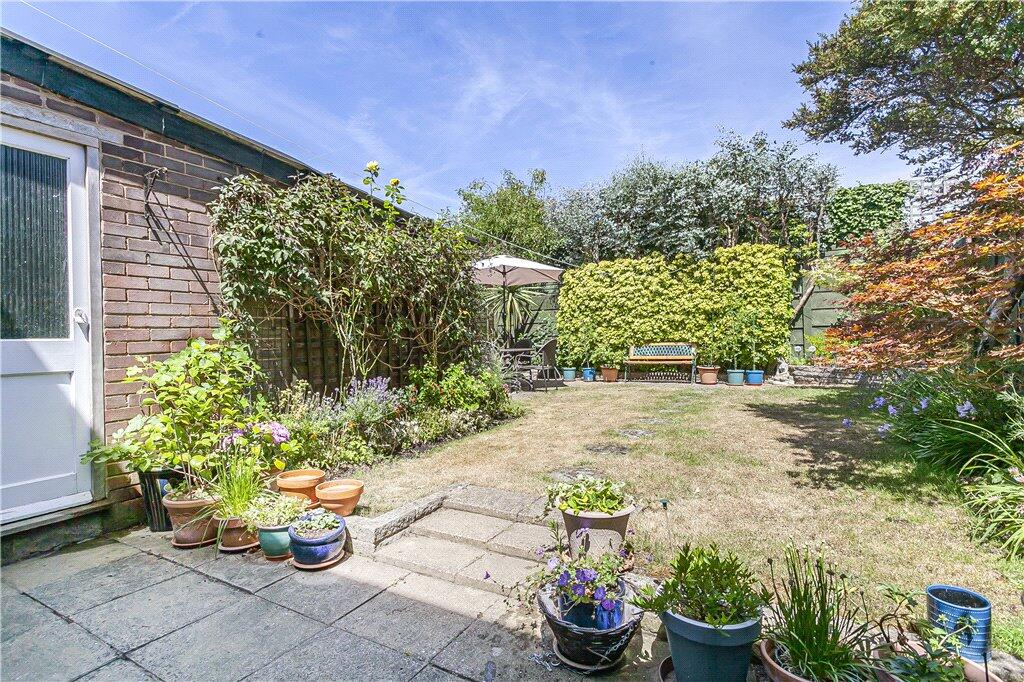 House in Twickenham - View 5