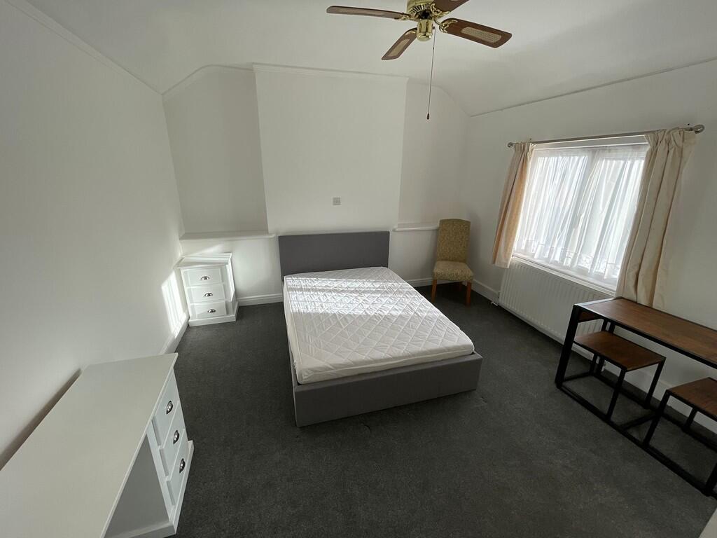 Main image of property: 51 Manchester Road, Knutsford, WA16