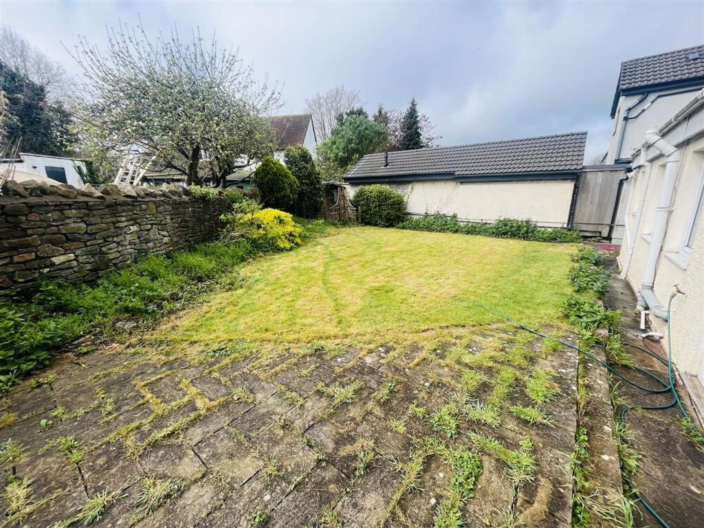 Property photo 11