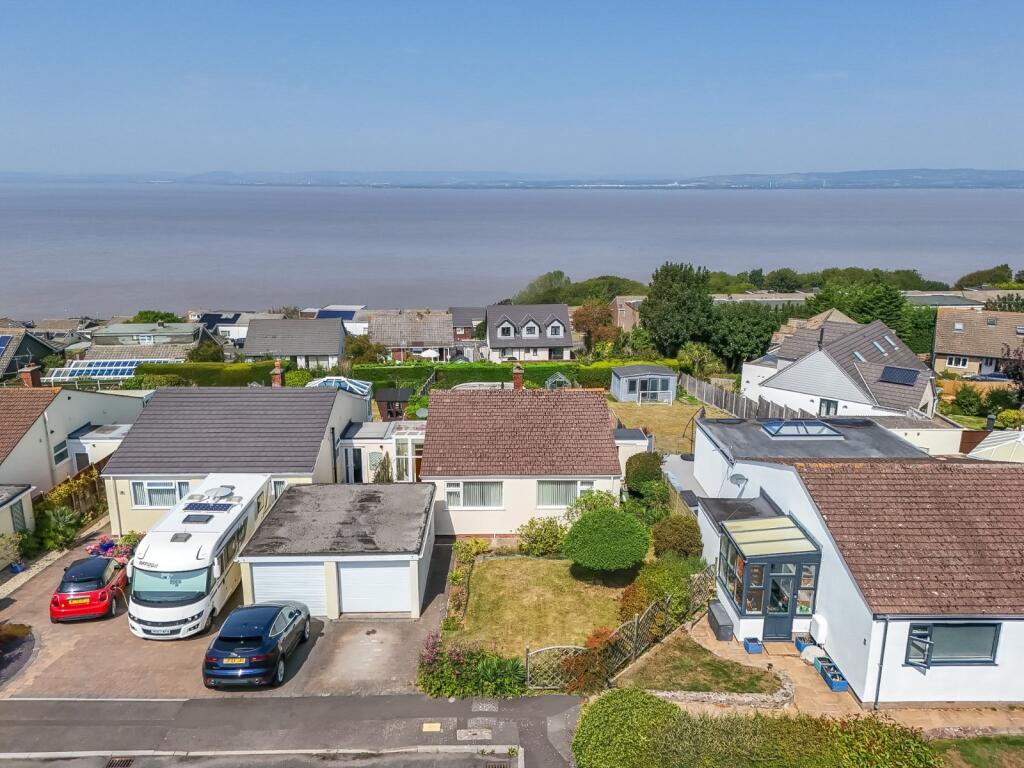 3-bed house on Northfield Road, Portishead, North Somerset, BS20, £450,000