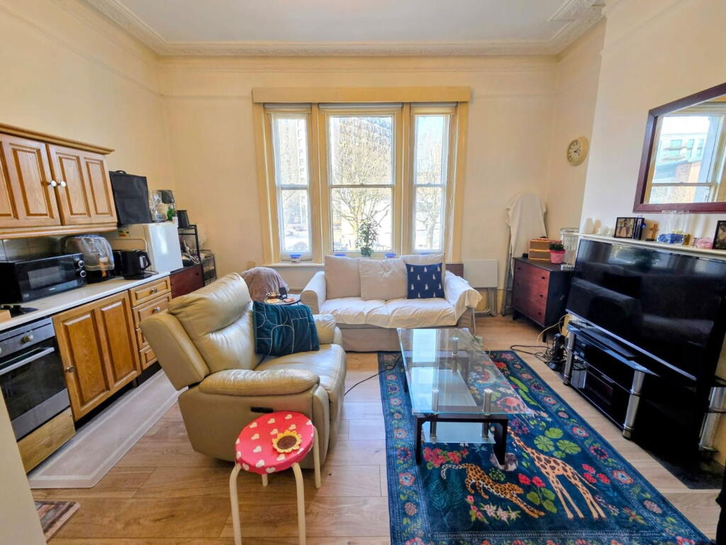 Main image of property: Chiswick High Road, London, W4 3AY