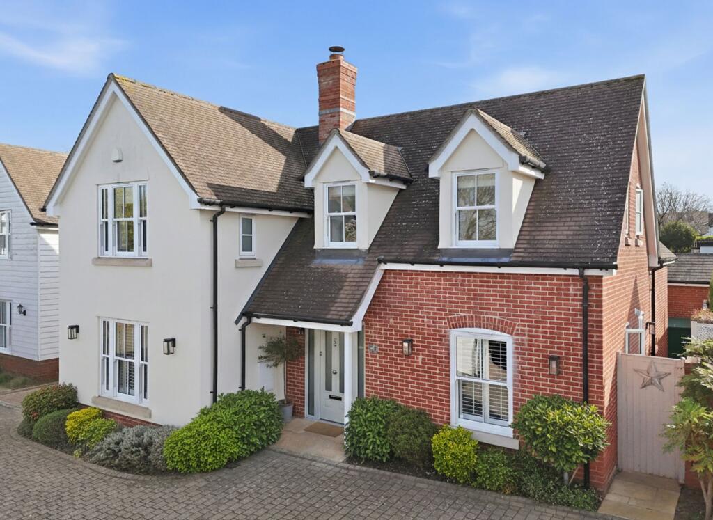 Main image of property: Station Road, Billericay, CM12