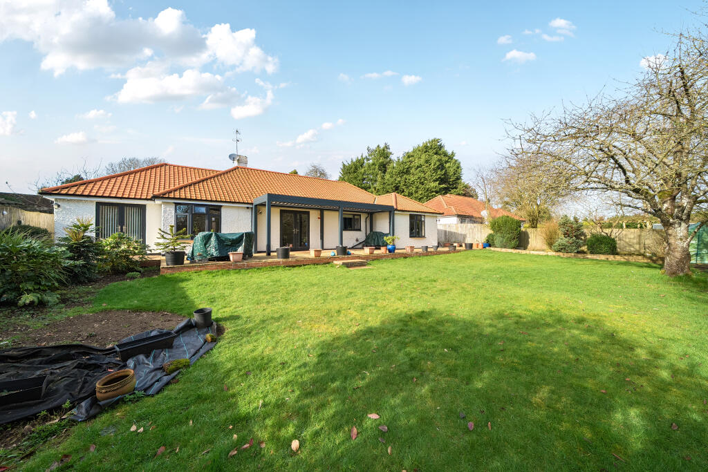 Main image of property: Appletree Road, Chipping Warden, OX17