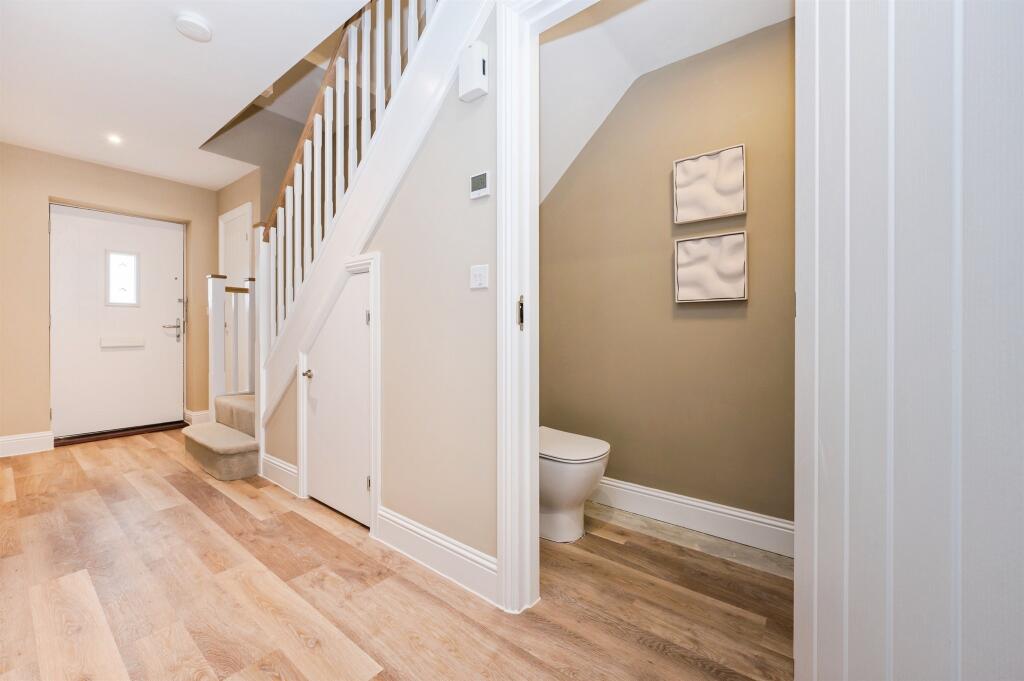 House in Eastleigh - View 4