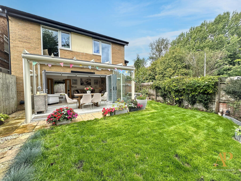 Main image of property: Avonridge, Thornhill, Cardiff