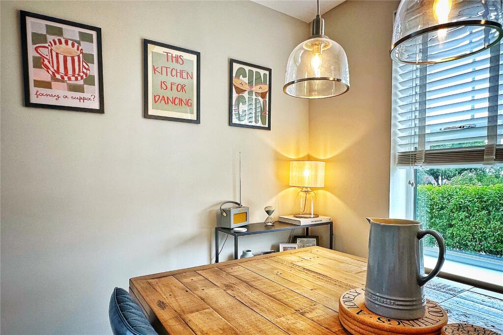 House in Tameside, Greater Manchester - View 4