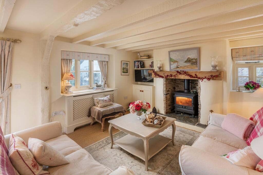House in Torquay - More