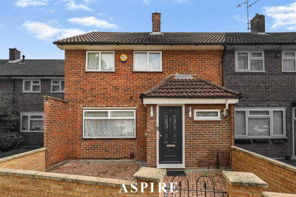 Main image of property: Clayburn Circle, Basildon